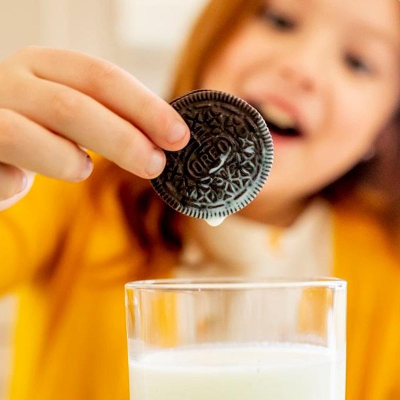 OREO Chocolate Sandwich Cookies, Party Size, Christmas Cookies, 24.16 oz - Image 5